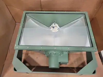 NEW EPITRON FIXTURE MRSE1000B3