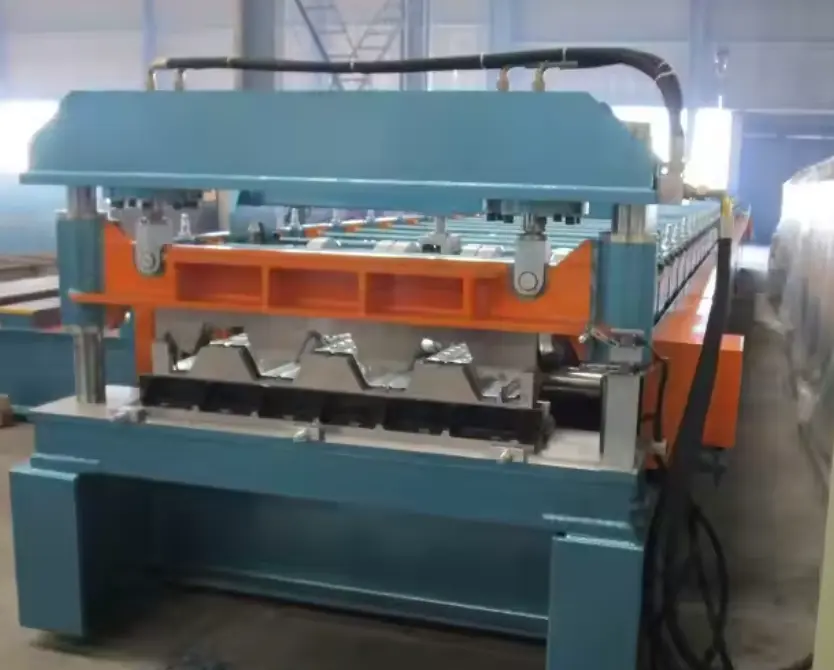 Wide Rib Roof Deck Roll Forming Machine – UAE