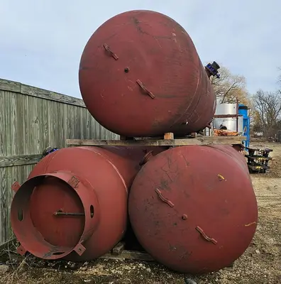 USED 2009 SILVAN INDUSTRIES 2200 GALLON