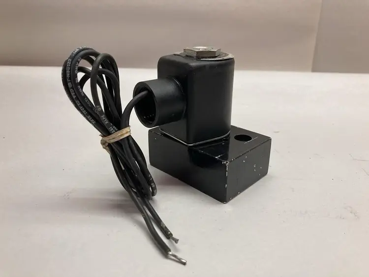 New | in-Stock WORCESTER 09902 Solenoid Valves Ohio US | Surplus Asset Holdings #1365565