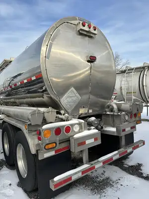 Used 2007 BRENNER _UNKNOWN_ Tanker Trailers Indiana US | Lakeshore Equipment Sales #1546601