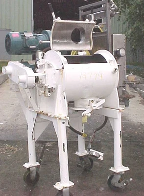 USED LITTLEFORD  FM  JACKETED MIXER MIXER GRANULATOR