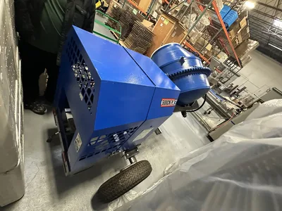 USED MARSHALLTOWN CONCRETE MIXER