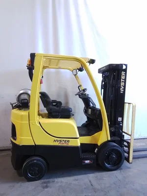 USED 2015 HYSTER S50FT