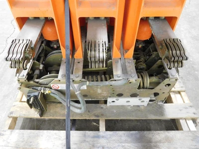 Used GE VB 7.2-500-3 Circuit Breakers Ohio US | Equipment Recovery Corp. #1330369