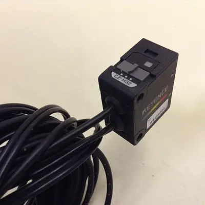 USED KEYENCE CORP CZ-H32