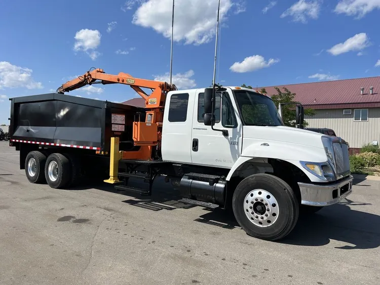 Used 2007 INTERNATIONAL 7500 PETERSEN GRAPPLE CLAMP Garbage trucks Minnesota US | Carco Truck & Equipment #1514323
