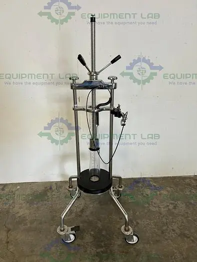 Used MILLIPORE QUIKSCALE 70 / 550 CHROMATOGRAPHY COLUMN 2 L Columns California US | Equipment Lab #485441