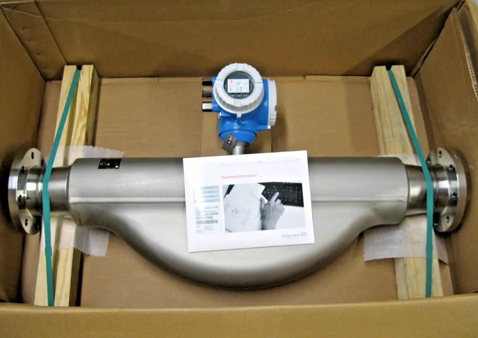 NEW Endress+Hauser 8F3B1H-UC33/142