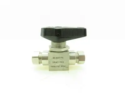 Whitey SS-83TF4 Hydraulic S.S. High Pressure Ball Valve 1500PSI 1/4"NPT TFE Seat