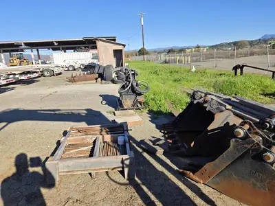 USED 2022 CATERPILLAR 309 CR