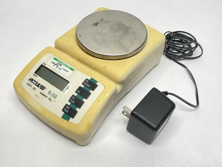 Used ACCULAB TOPLOADING BALANCE 0.01G READABILITY 350G CAPACITY Misc Industrial Equipment | Maverick Industrial Sales #1100020