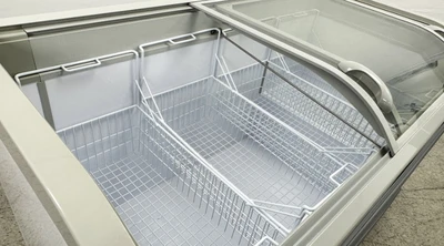 171-0110 56” Self Contained Chest Freezer Display Case
