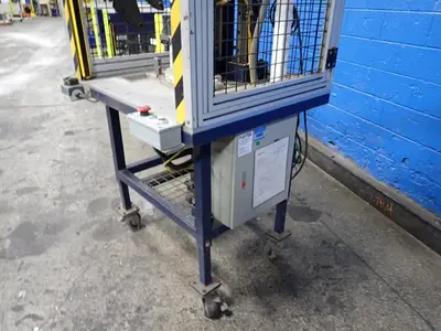 End Cap Clip Press Station