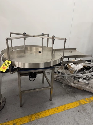 Used _UNKNOWN_ _UNKNOWN_ Accumulation Tables Rhode Island US | Federal Equipment Company #1347763