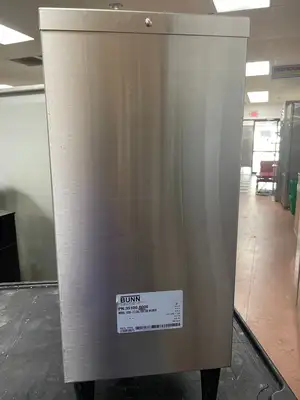 Used Bunn Used Bunn 35100.0000 ICDD-3 Stainless Iced Coffee Liner Dispenser 3.3 Gallon Beverage Dispensers Illinois US | Falcon Restaurant Supply #1375881