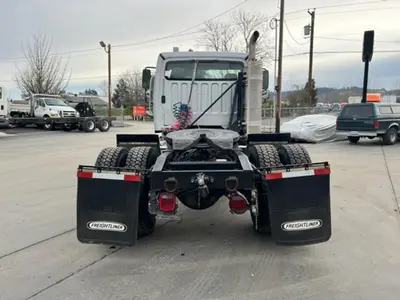 Used 2011 FREIGHTLINER BUSINESS CLASS M2112 Cab Chassis trucks Washington US | Puget Sound Truck Sales #1546539