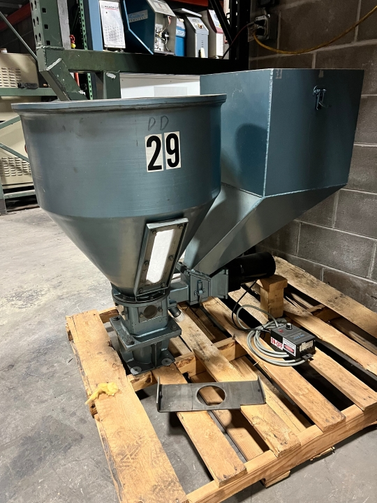 Used 2000 L&R SYSTEMS CC-1 Color Sorters | Hunter Plastics #788832