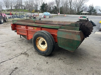 NEW IDEA 212 Manure Spreader | County Equipment Company LLC (3)