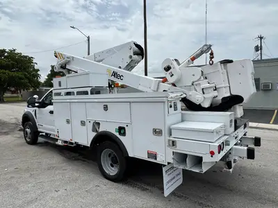 Used 2017 ALTEC AT41M Bucket (boom) trucks Florida US | Truck and Van Outlet #1509184