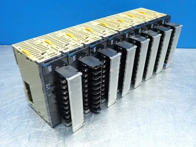USED OMRON CJ1WDA08V