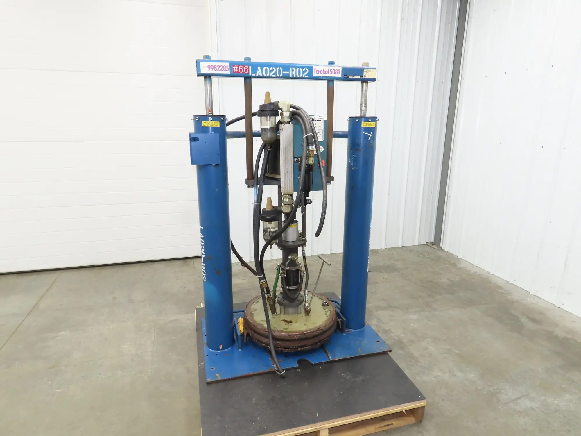 Nordson Rhino Drum Unloader Pneumatic Pump 65:1 Ratio 100PSI