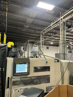 2015 MILACRON FANUC ROBOSHOT S2000I-275B-416G Injection Molding Horizontal/Vertical | Machinery Network (18)