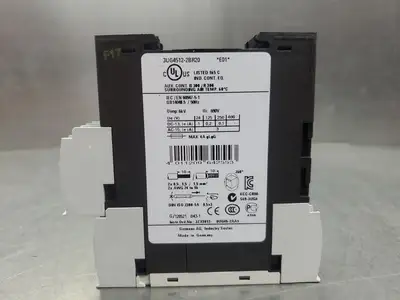 USED Siemens 3UG4512-2BR20 SIRIUS Relay, 160-690V