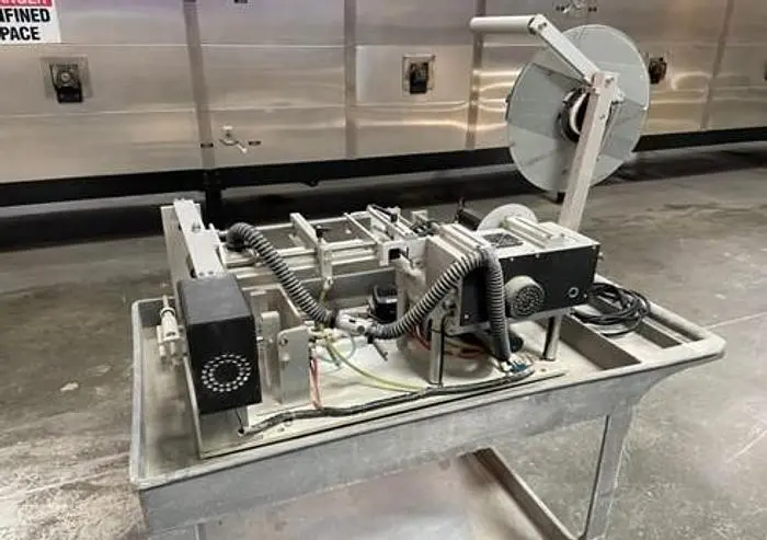 Used UNIVERSAL LABELING SYSTEMS R-310 Labelers California US | Machinery & Equipment #138799