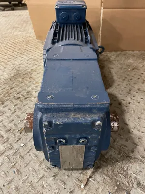 NEW Sew-Eurodrive KT47DRN100LM4 Worm Gear Drive / Speed Reducer 25.91:1 68RPM