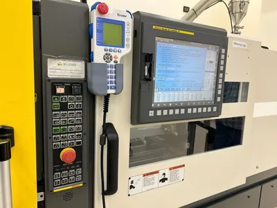 2015 MILACRON FANUC ALPHA-S50iA ROBOSHOT Injection Molding Horizontal/Vertical | Machinery Network (2)