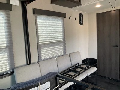 Used 2022 GRAND DESIGN MOMENTUM Campers, Caravans, Motorhomes Michigan US | Miedema Asset Management Group #1366695