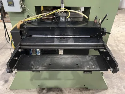USED 2002 PA INDUSTRIES SRF-24UL-PPM