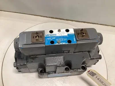 USED VICKERS DG4V-3-6C-M-U-HL7-60-B13
