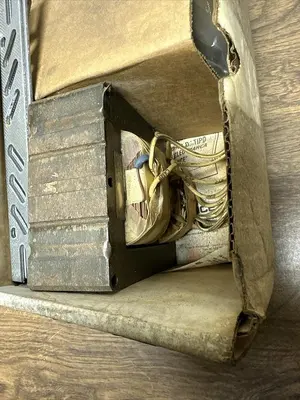 New | in-Stock ADVANCE 71A825-001D Lighting | Surplus Asset Holdings #1227348