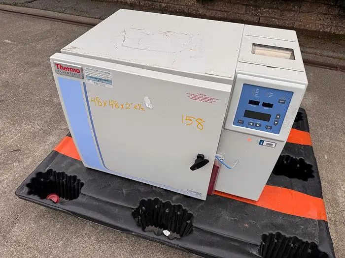 Used 2009 THERMO FISHER SCIENTIFIC 7450 Freezers California US | Machinery & Equipment 8 #139116