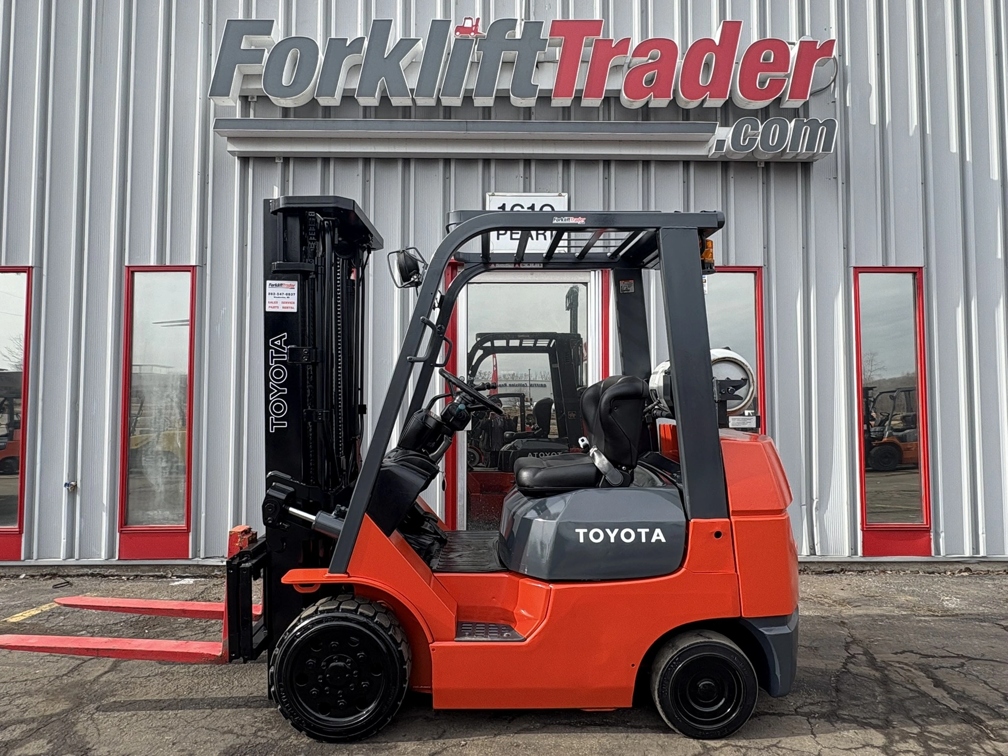 USED 2003 TOYOTA 7FGCU25
