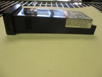 USED Love Controls 32DZ5533-992