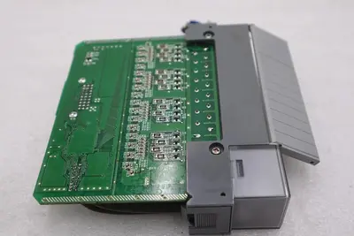 ALLEN BRADLEY SLC 500 AB 1746-OB16E/B OUTPUT MODULE STOCK B-1303