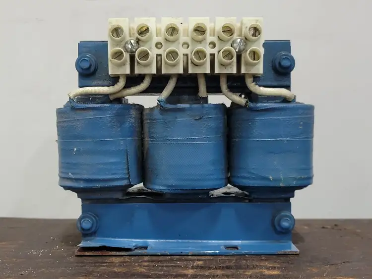 Used MTE RL-01203 Transformers British Columbia CA | Lenmark #265167