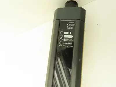 Siemens 3RG7842-4DK01 Safety Light Curtain Receiver 1200mm Long