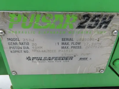 Pulsafeeder Pulsar 25H Hydraulic Diaphragm Metering Pump 17.5 GPH 1/2" Flanged