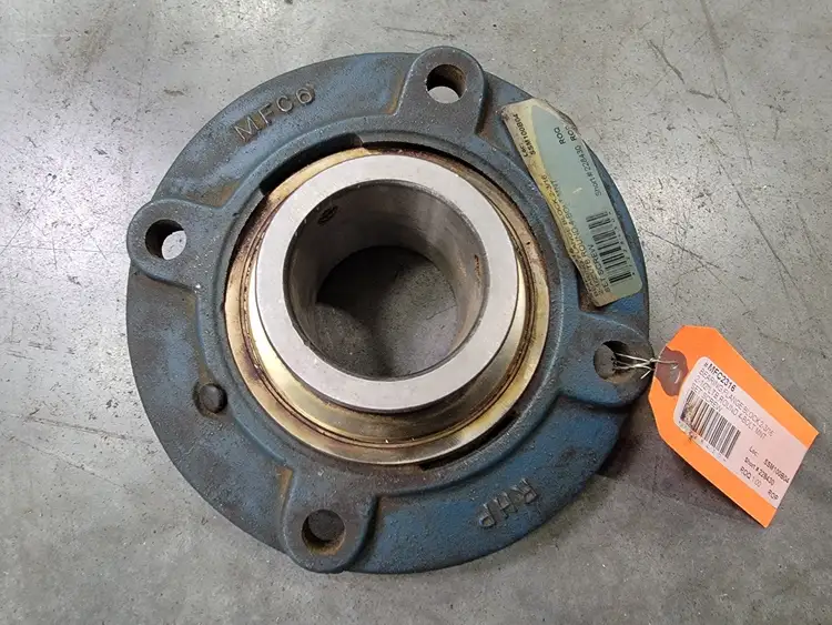 Used LENMARK INDUSTRIES MFC2-3/16 Bearings British Columbia CA | Lenmark #260871