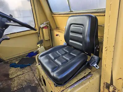 USED CATERPILLAR V200B STR