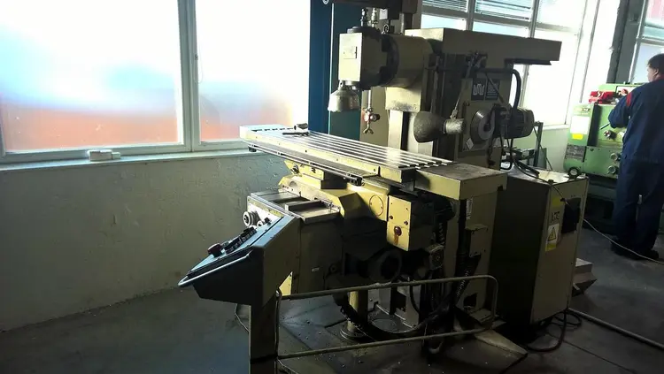 Used 1983 WMW- FRITZ HECKERT FW 250X 1000/2 Universal Mills CZ | Amaron s.r.o. #1060985