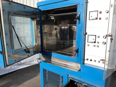 Environmental Chamber Heated Cooled S/S