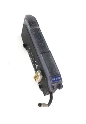 Keyence FS-V32 Fiber Optic Sensor Amplifier 40V 20mA