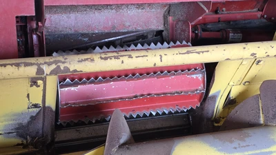 NEW HOLLAND FP230 chopper | Iron Listing (75)