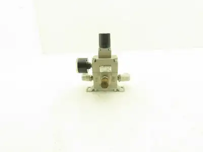 SMC VEX1333-02-BG Pneumatic Air Power Valve Precision Regulator 145psi w/Gauge