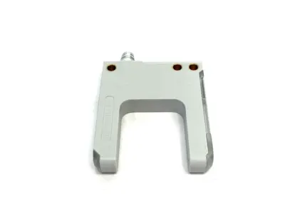 New | in-Stock Sensopart DTECT® Presence Fork Sensor, PNP M8 4-Pin 832-11002 Sensors Michigan US | Maverick Industrial Sales #1454234